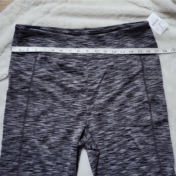 NWT! J. Crew Space Dye Cropped Leggings with Pockets! Size XL! - Picture 5 of 10